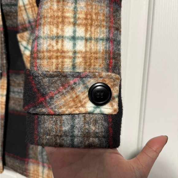 Charlie B Plaid Women's Coat - Black and Brown Wool Blend Size Small - Picture 10 of 13